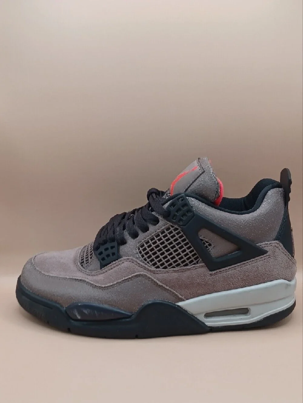 Pre-Owned Nike Air Jordan 4 Retro Mid Sneaker-Taupe Haze Men Size 7 US DB0732200